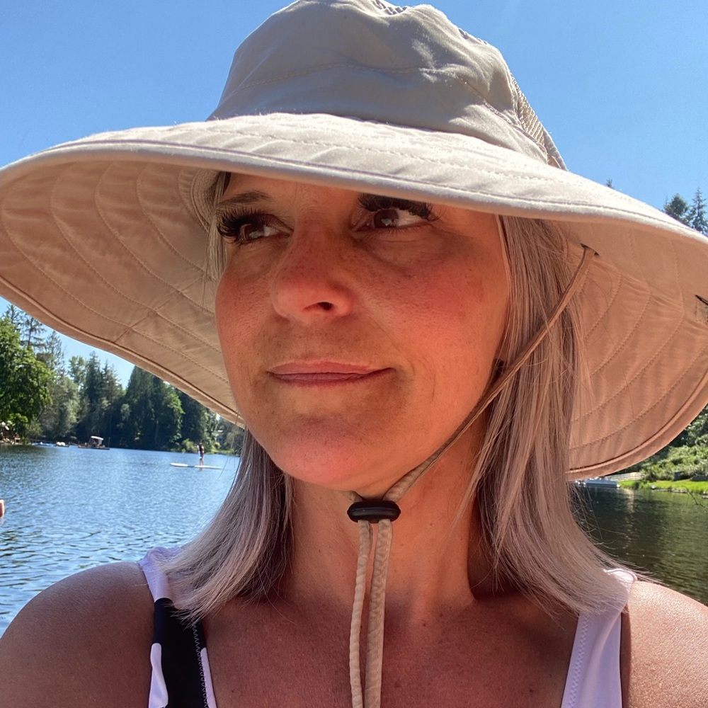 Meet your Posher, Patricia
